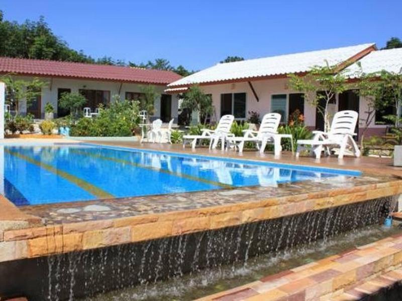 Phuket Muay Thai House Чалонг Екстериор снимка